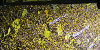 Borussia Dortmund rozbija FC Augsburg na otwarcie ligowego sezonu