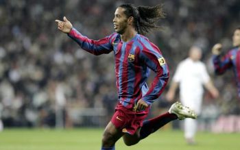 Ronaldinho: Nie mogę powiedzieć, że Lionel Messi jest najlepszym piłkarzem w historii futbolu