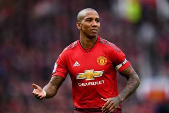 Ashley Young przejdzie testy medyczne w klubie z Serie A. Krok do podpisania kontraktu