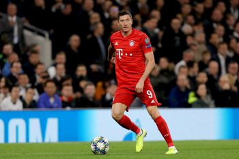 Robert Lewandowski SHOW! Polak pobił rekord Aubameyanga (VIDEO)