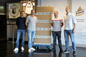 Legia Warszawa pomogła Akademii Marcina Mięciela