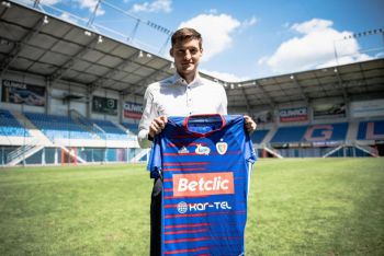 Michał Żyro wraca do PKO Ekstraklasy. Podpisał umowę z czołowym klubem ligi