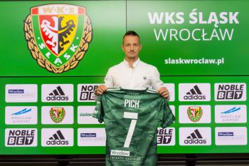 Zapadła decyzja w sprawie przyszłości Roberta Picha. Śląsk zatrzymał jednego ze swoich liderów