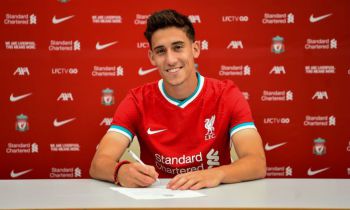 OFICJALNIE: Liverpool FC dopiął pierwszy letni transfer. The Reds sprowadzili lewego obrońcę za 11,7 mln funtów