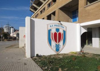 Koronawirus pogrywa z UEFA. Prisztina mogła złożyć sobie nowy zespół i okazało się, że jeden z piłkarzy... jest chory