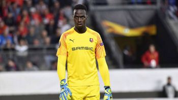 Bramkarz z Ligue 1 kandydatem do gry w Chelsea. The Blues złożyli drugą ofertę (VIDEO)