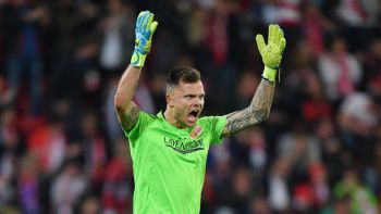 Sensacja w Bundeslidze. Rafał Gikiewicz zagrał świetny mecz i zatrzymał Borussię Dortmund