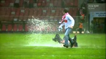 To już 8 lat, gdy Stadion Narodowy zamienił się w Narodowy Basen (VIDEO)
