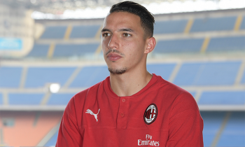 Defensywny pomocnik AC Milan na celowniku PSG