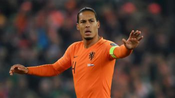 Virgil Van Dijk walczy o powrót na boisko. Ten film pokazuje, jak mu idzie (VIDEO)