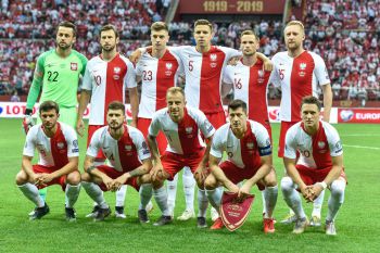 Napastnik z Ligue 1 wysyła sygnał do Paulo Sousy. Jest gotowy grać dla Polski!