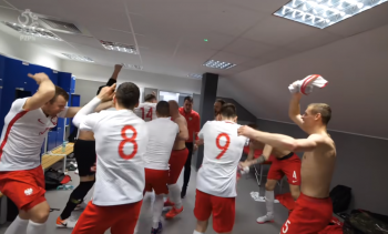 Ależ zagrali, ależ się bawili! Kulisy awansu reprezentacji Polski na Euro! (VIDEO)