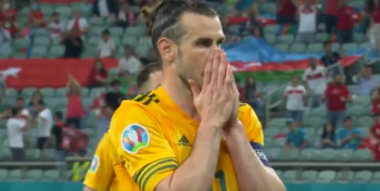 Ależ to zmarnował Gareth Bale. Ta piłka jeszcze leci po strzale gwiazdora Walii (VIDEO)