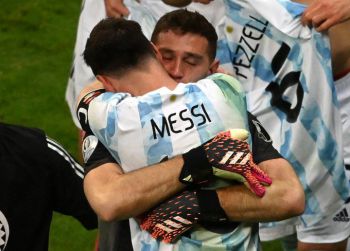 Wielki klasyk w finale. Argentyna wyszarpała awans do meczu o złoto (VIDEO)