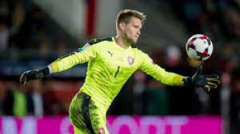 Były bramkarz Sevilli i jeden z bohaterów Euro znalazł nowego pracodawcę!