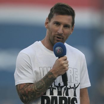 Messi i spółka zaprezentowani paryskim kibicom