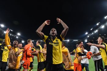 Manchester United mimo gola Ronaldo sensacyjnie przegrał w Lidze Mistrzów. 4 karne = 2 gole w Sewilli (VIDEO)