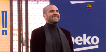 Dani Alves wystosował apel do zarządu Barcelony w sprawie byłej gwiazdy. 