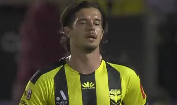Nie zatrzymuje się Oskar Zawada. Strzelił kolejnego gola w A-League (VIDEO)