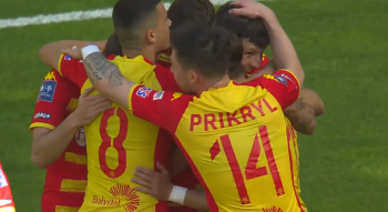 Cudowny gol Nene dobił Wartę w Białymstoku. Marc Gual postawił stempel na każdej bramce Jagiellonii (VIDEO)