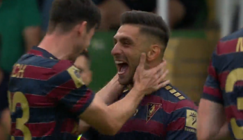 Gol nowego snajpera dał zwycięstwo na inaugurację sezonu. Były król strzelców już trafia w Polsce (VIDEO)