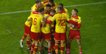 Jagiellonia rozjechała kolejnego rywala. Kadrowicz Probierza trafił z rzutu rożnego. Ofensywa Pogoni zatrzymana w Gliwicach (VIDEO)