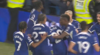 Szalony szlagier w Premier League. 8 goli na Stamford Bridge. Wychowanek Manchesteru City zabrał mu zwycięstwo nad Chelsea w doliczonym czasie gry (VIDEO)