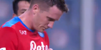 Napoli złożyło ofertę Zielińskiemu. Mógłby dostać podwyżkę. Polak odrzucił propozycję i zagra w innym gigancie