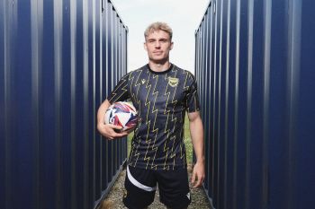 Przemysław Płacheta ma nowy klub. Skrzydłowy zostaje jednak w Anglii