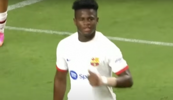 FC Barcelona oddała Francuzom wielki talent po zaledwie roku. Zapewnił sobie prawo odkupienia tego piłkarza (VIDEO)