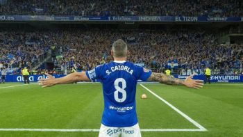 Cazorla cudotwórcą w wieku 40 lat! Podpisał się pod awansem Oviedo do La Ligi jak legenda – a lekarze mówili, że już nigdy nie postawi nogi na murawie!