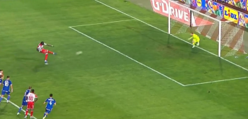 Liga Mistrzów nie dla Lecha Poznań. Nic nie dała Kolejorzowi gra w przewadze. Gol Ishaka na osłodę (VIDEO)