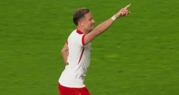 W debiucie Urbana Holandia zaCASHowana. Reprezentacja Polski po cudnym golu urwała punkty na terenie giganta (VIDEO)