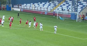 Polski bramkarz bohaterem meczu! Obronił dwa rzuty karne. Najpierw przy 0:0, a potem w 97. minucie (VIDEO)