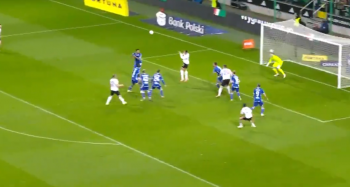 Momenty były... Nieliczne. Polski klasyk oglądało się jednak trudno. Legia i Lech nadal rozczarowują (VIDEO)