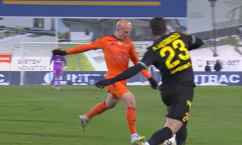 Dramat wyjazdowy Arki. Ograli Legię, a teraz wrócili i zgarnęli kolejne 3 punkty. Co za gol (VIDEO)