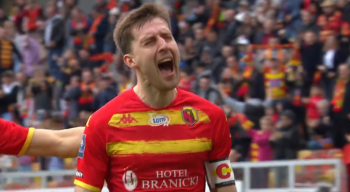 Jagiellonia straciła punkty i Tarasa Romanczuka. To nie było dobre popołudnie Dumy Podlasia (VIDEO)