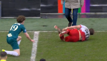 Zaczął dobrze, skończył fatalnie. Młody Polak do asysty dołożył... czerwoną kartkę za brzydki faul. Od razu wyleciał z boiska (VIDEO) Zaczął dobrze, skończył fatalnie. Młody Polak do asysty dołożył... czerwoną kartkę za brzydki faul. Od razu wyleciał z boiska (VIDEO)