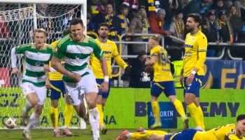 Ależ sceny w derbach Trójmiasta. Jak Arka tego nie wygrała? Wypuściła ważne zwycięstwo, ale została skrzywdzona przez sędziów? (VIDEO)