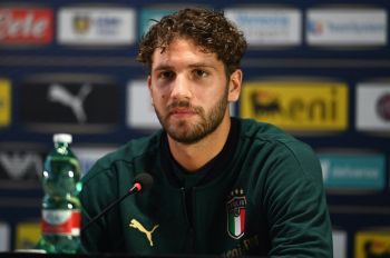 Manuel Locatelli na celowniku FC Barcelona! Czy Włoch wzmocni pomoc “Dumy Katalonii”?