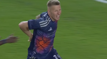 Co za szalony mecz. Mateusz Bogusz z golem w 115. minucie i asystą, były as Lecha zmarnował karnego, ale zdobył bramkę (VIDEO) Co za szalony mecz. Mateusz Bogusz z golem w 115. minucie i asystą, były as Lecha zmarnował karnego, ale zdobył bramkę (VIDEO)