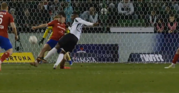 Nsame pomógł Rakowowi, Mosór Legii. Hit przy Łazienkowskiej na remis. Wojskowi wyszli ze strefy spadkowej (VIDEO)