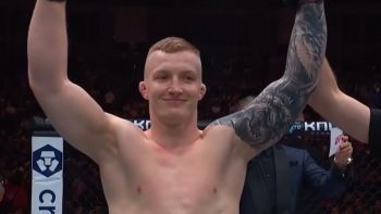 Kolejna wygrana Iwo Baraniewskiego w UFC. Polak z drugim zwycięstwem i bonusem za występ wieczoru (VIDEO)
