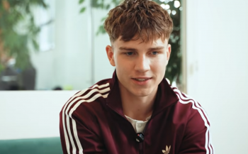 Sensacyjne powołanie do kadry stało się faktem. Nastolatek przypomniał wyczyn obrońcy z EURO 2016