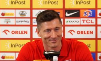 Robert Lewandowski: Jako kapitan mam odpowiedzialność, aby dać bodziec drużynie w trudniejszych momentach. Robert Lewandowski: Jako kapitan mam odpowiedzialność, aby dać bodziec drużynie w trudniejszych momentach.