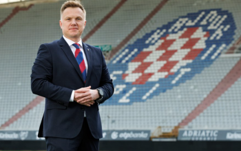 Jest oficjalny komunikat. Polak został dyrektorem krajowego giganta. Zastąpił byłego zawodnika FC Barcelona