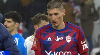 Raków daje mu kontrakt, ale wybierze inny polski klub? Łączono go z Legią, a teraz mógłby stać się bohaterem ciekawego powrotu