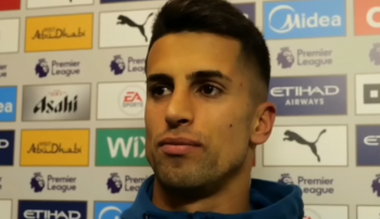 Cancelo uderza w Al Hilal. 