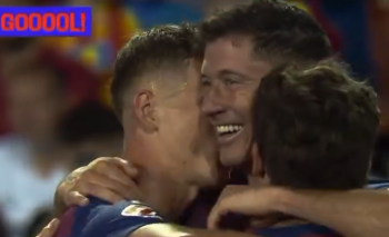 Robert Lewandowski strzelił gola na pożegnanie z FC Barcelona. Blaugrana przegrała na koniec sezonu. Grał Wojciech Szczęsny Robert Lewandowski strzelił gola na pożegnanie z FC Barcelona. Blaugrana przegrała na koniec sezonu. Grał Wojciech Szczęsny