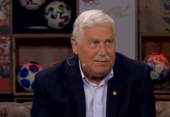 Jerzy Engel wyróżniony przez PZPN. Były selekcjoner odebrał Diamentowe Odznaczenie